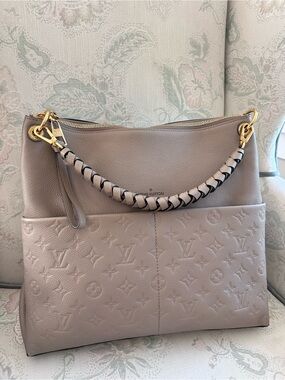 Louis Vuitton Maida Hobo MM Empreinte Leather in Tourterelle- NEW CONDITION